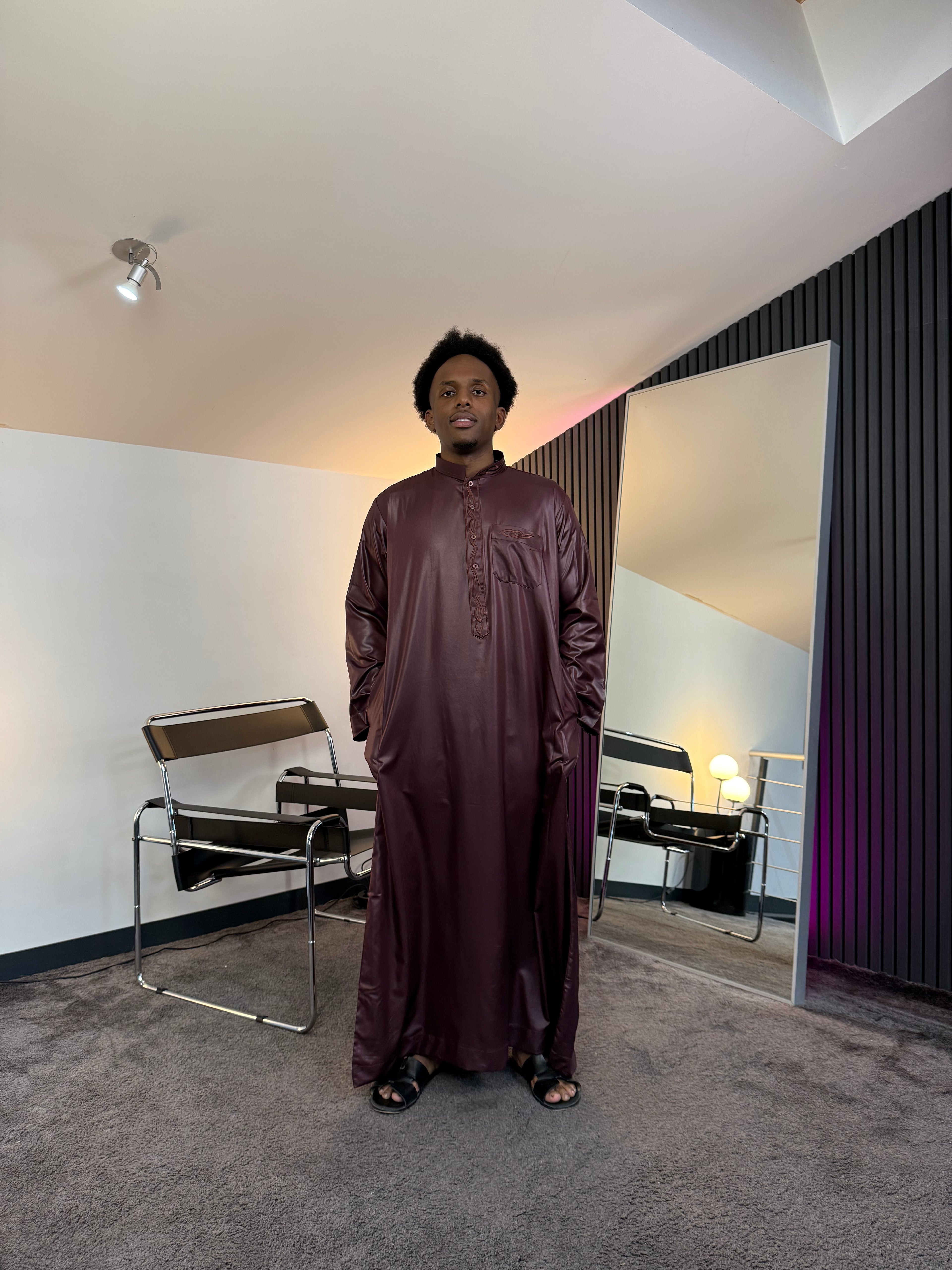 N°7 - QAMIS MANCHES LONGUES BORDEAUX PRESTIGE FINITION BRODÉE HOMME