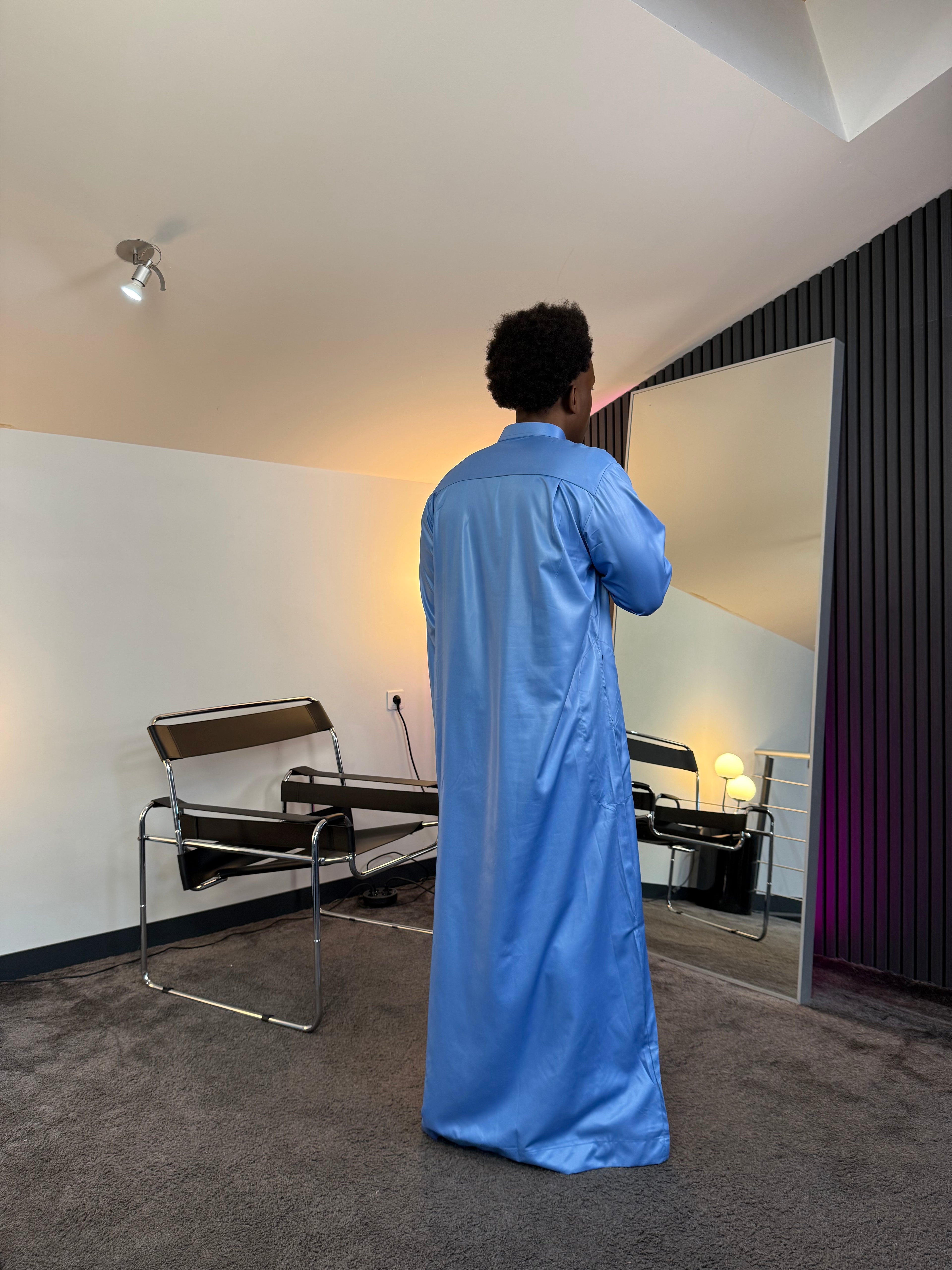 N°7 - QAMIS MANCHES LONGUES BLEU PRESTIGE FINITION BRODÉE HOMME