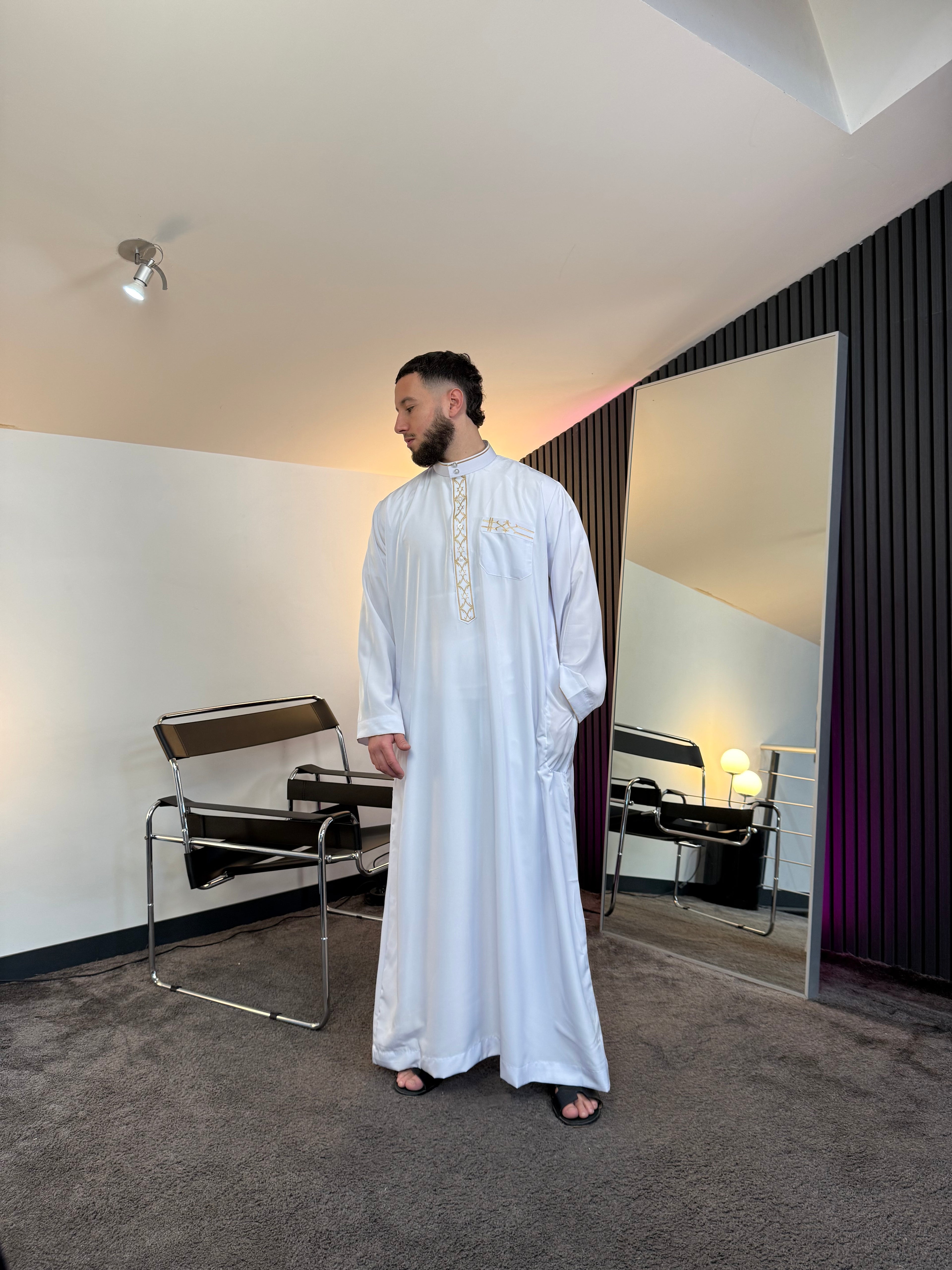 N°3 - QAMIS MANCHES LONGUES ZIP BLANC PRESTIGE FINITION BRODÉE HOMME