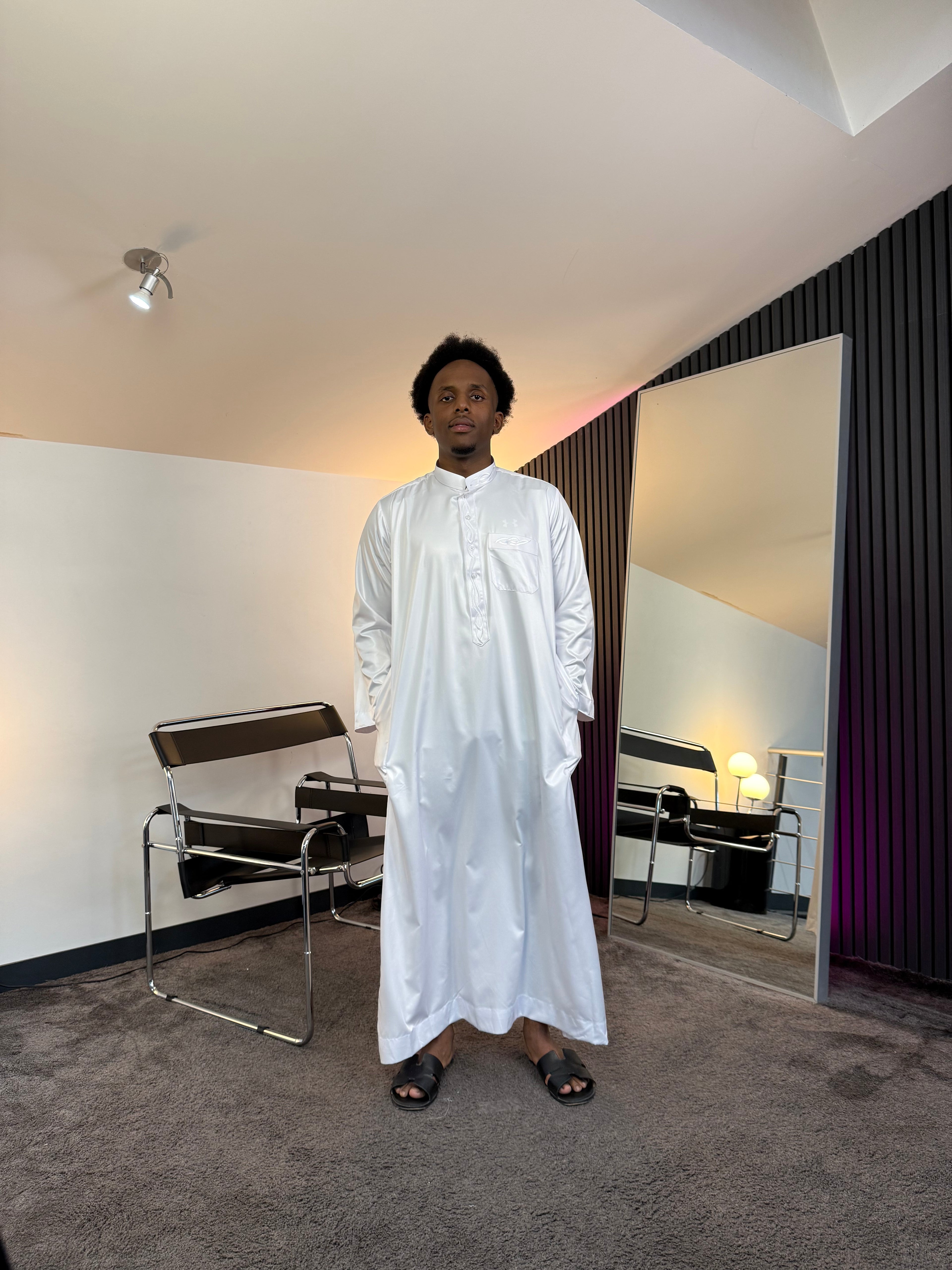 N°7 - QAMIS MANCHES LONGUES BLANC PRESTIGE FINITION BRODÉE HOMME